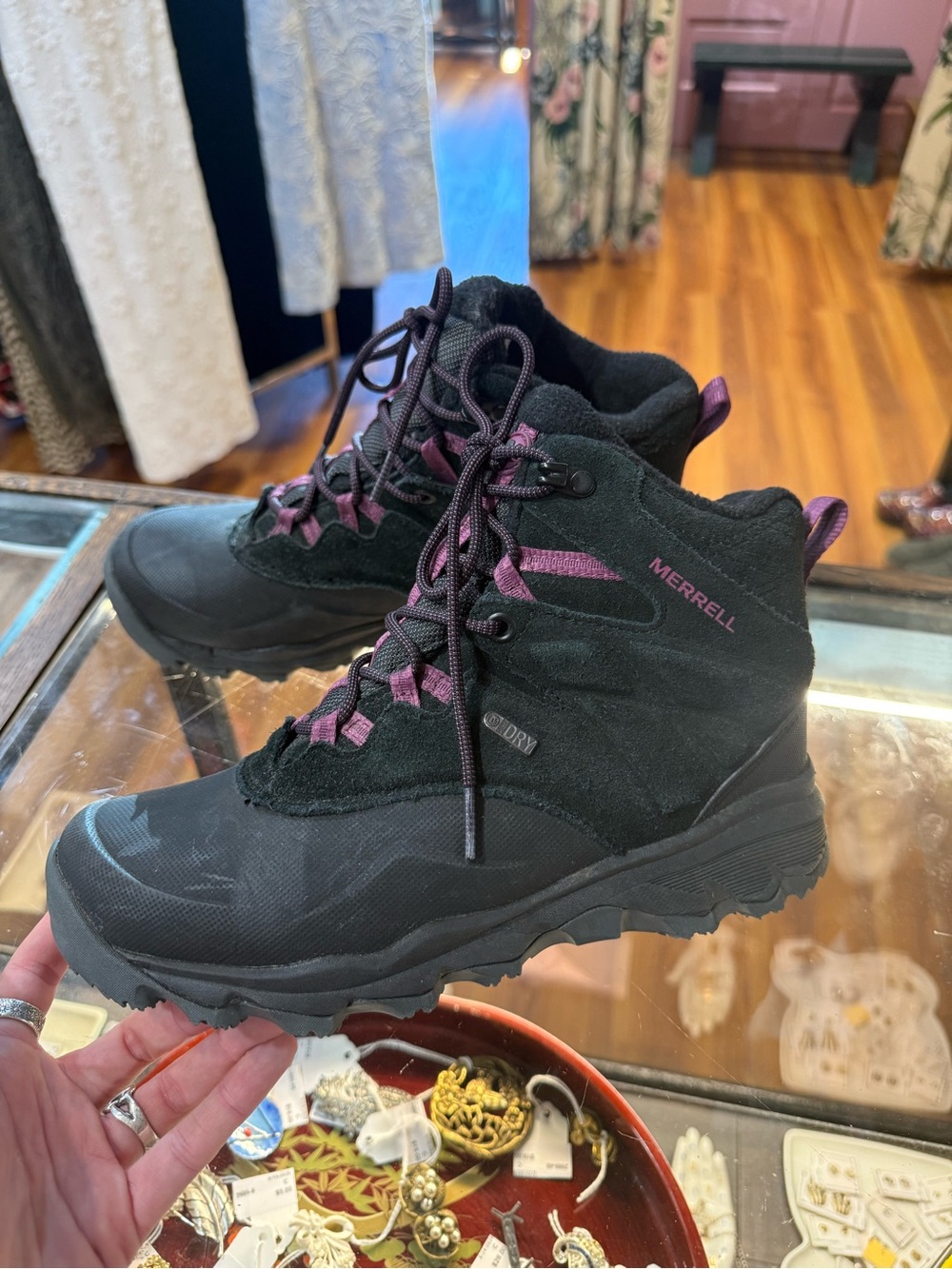 Merrell Black Suede Hiking Boots with Purple Accents size 6.5 - Picture 2 of 6